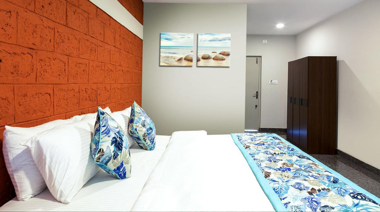 Blue Ocean Sands - On The Beach Kumta Ngoại thất bức ảnh