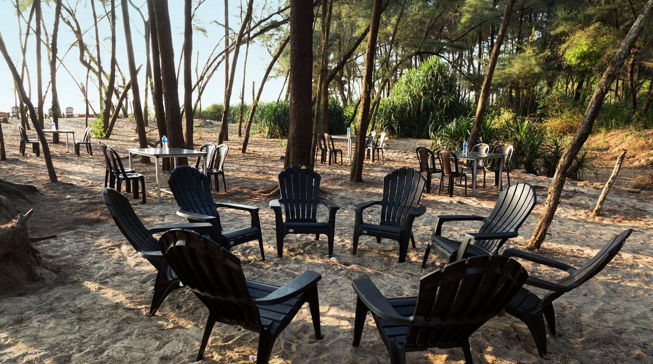 Blue Ocean Sands - On The Beach Kumta Ngoại thất bức ảnh